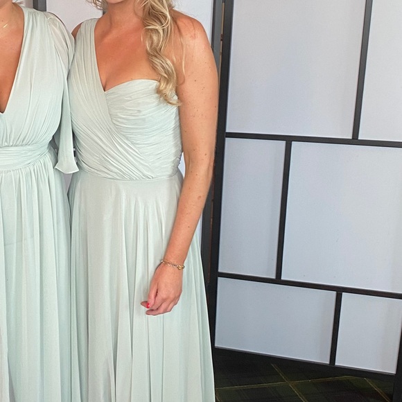 Mint green bridesmaid dress. One shoulder - Picture 2 of 3